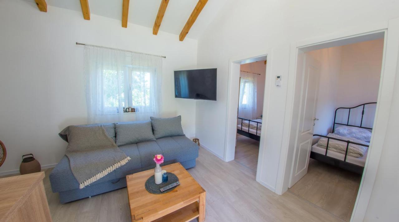 Ranc Vitina Ferienhaus *